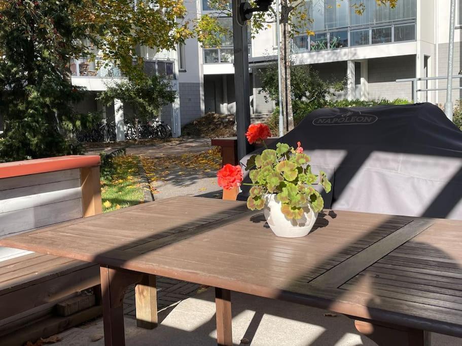Porvoon Helmi Viehattava Asunto Joen Rannassa Zewnętrze zdjęcie